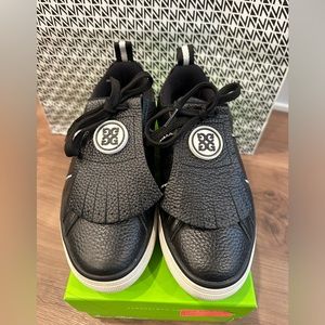 G/FORE WOMEN'S DURF PEBBLE LEATHER KILTIE GOLF SHOE Sz 7.5 Black and White